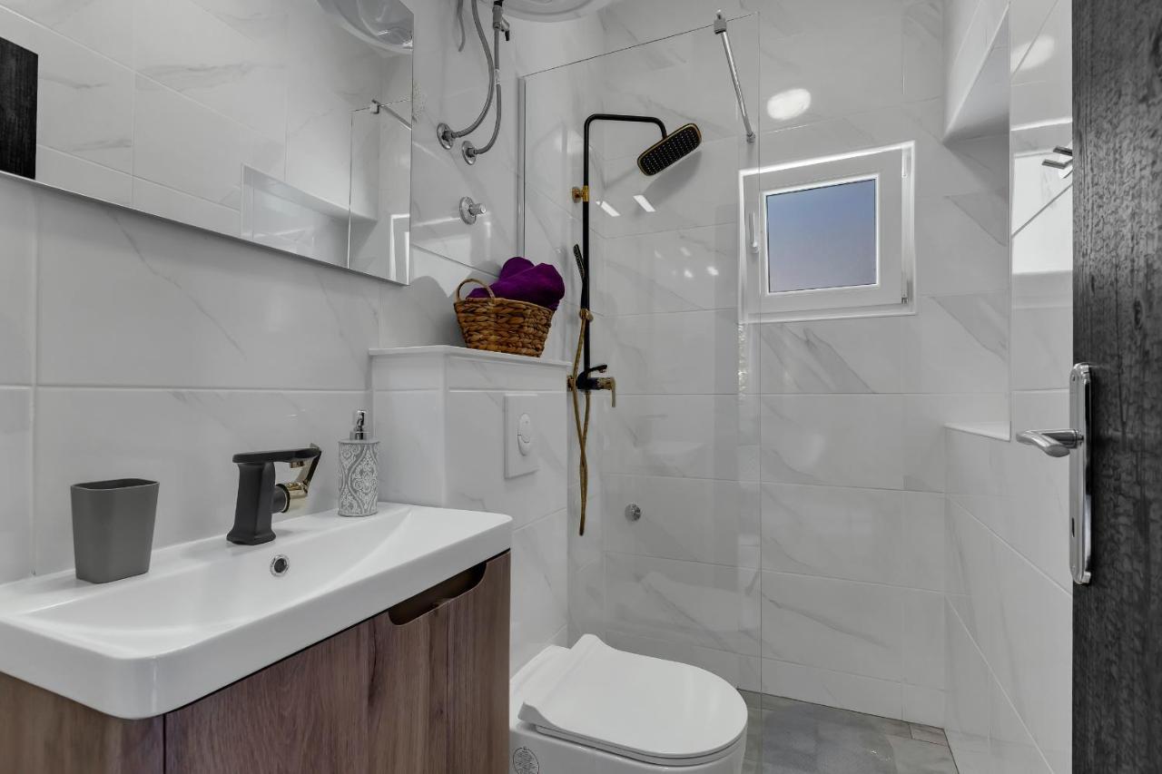 Kuca Za Odmor Lemon Tree Makarska Apartment Exterior photo