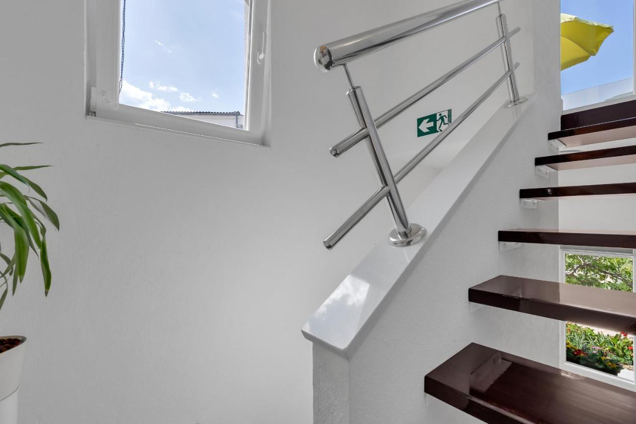 Kuca Za Odmor Lemon Tree Makarska Apartment Exterior photo