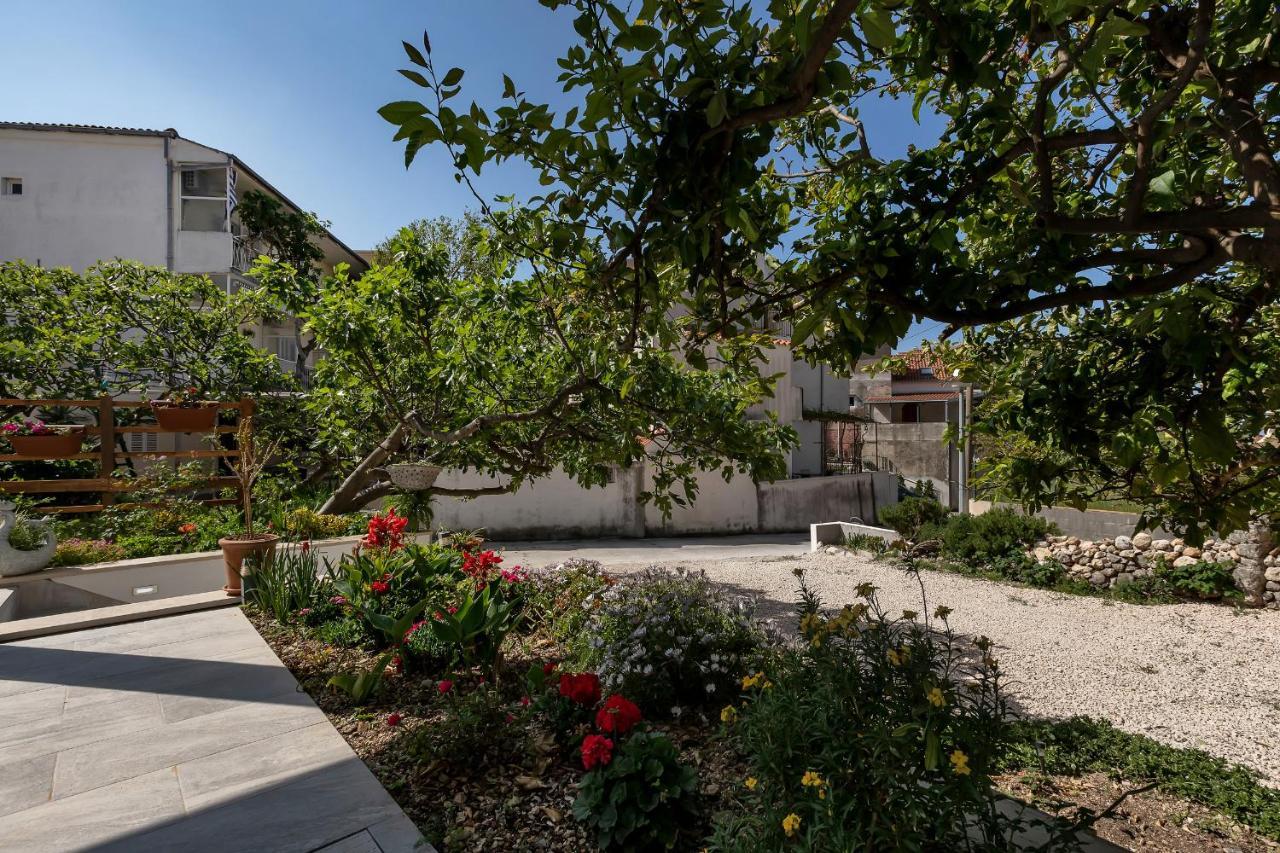 Kuca Za Odmor Lemon Tree Makarska Apartment Exterior photo