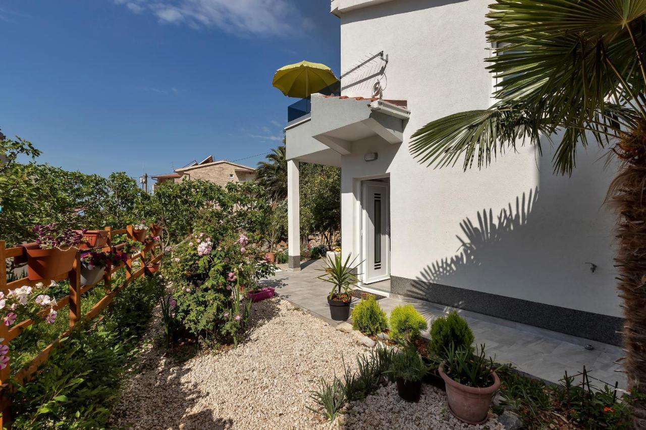 Kuca Za Odmor Lemon Tree Makarska Apartment Exterior photo