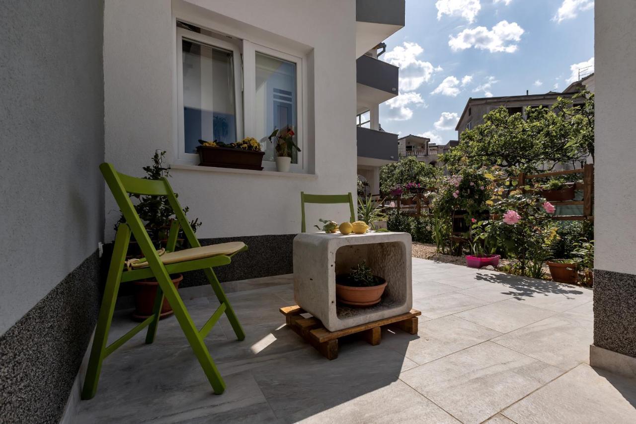 Kuca Za Odmor Lemon Tree Makarska Apartment Exterior photo